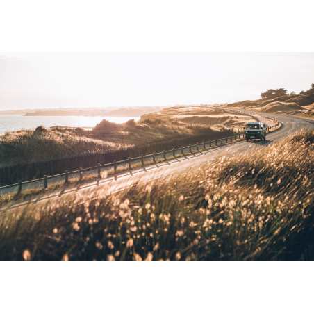 Roadtrip sur le littoral, van sur la route des plages de Lorient Bretagne Sud (Morbihan) - ©Max Coquard - Bestjobers - LBST